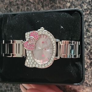 Swarovski exclusive Sanrio Hello Kitty BNIB circa 2013-2015